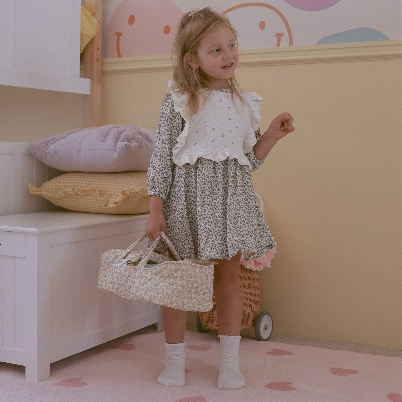Dinkum Dolls Quilted Carry Cot Garden Floral