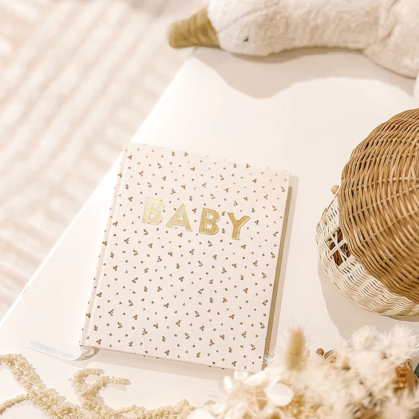 Baby Journal Broderie