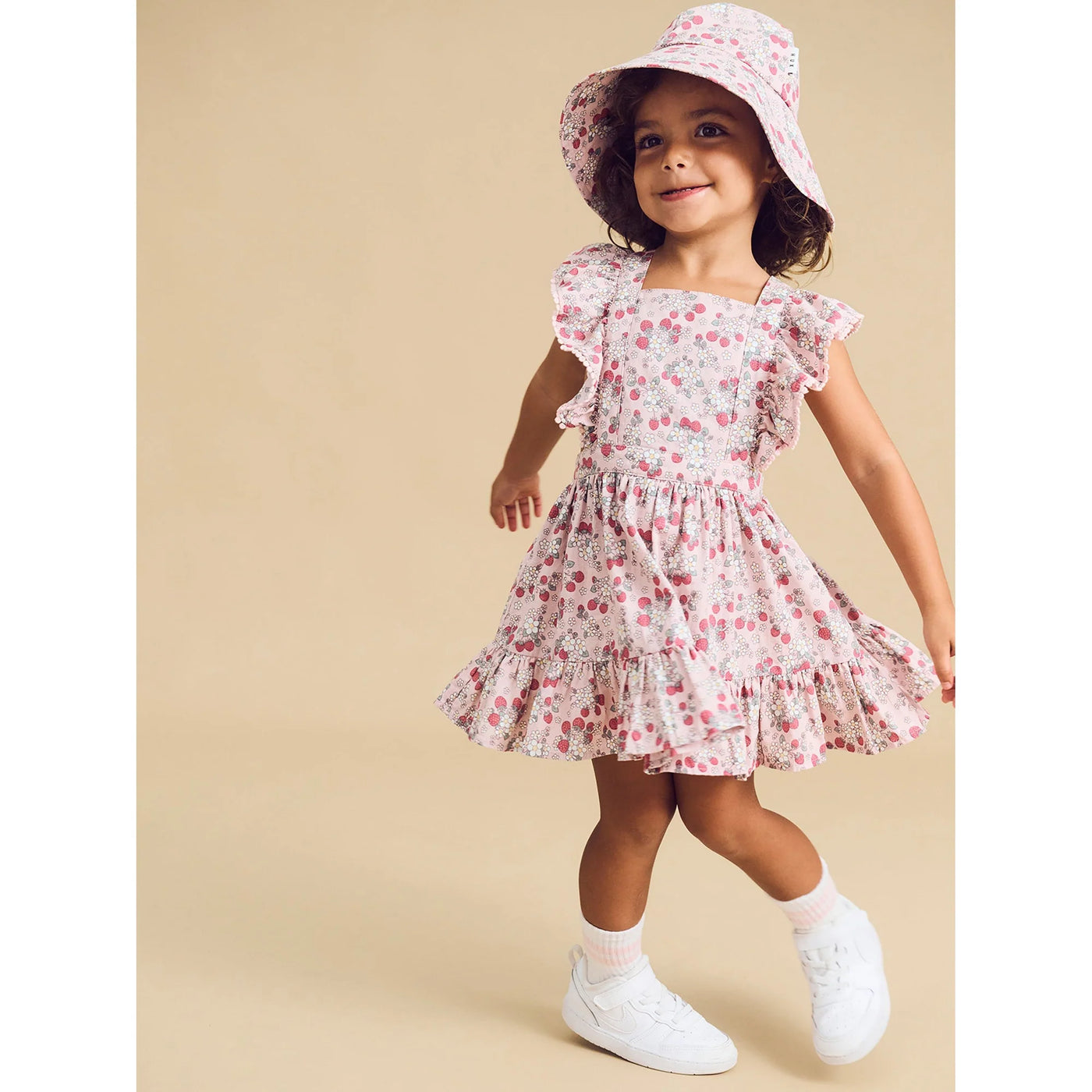 Girls Vintage Ruffle Dress Strawberry