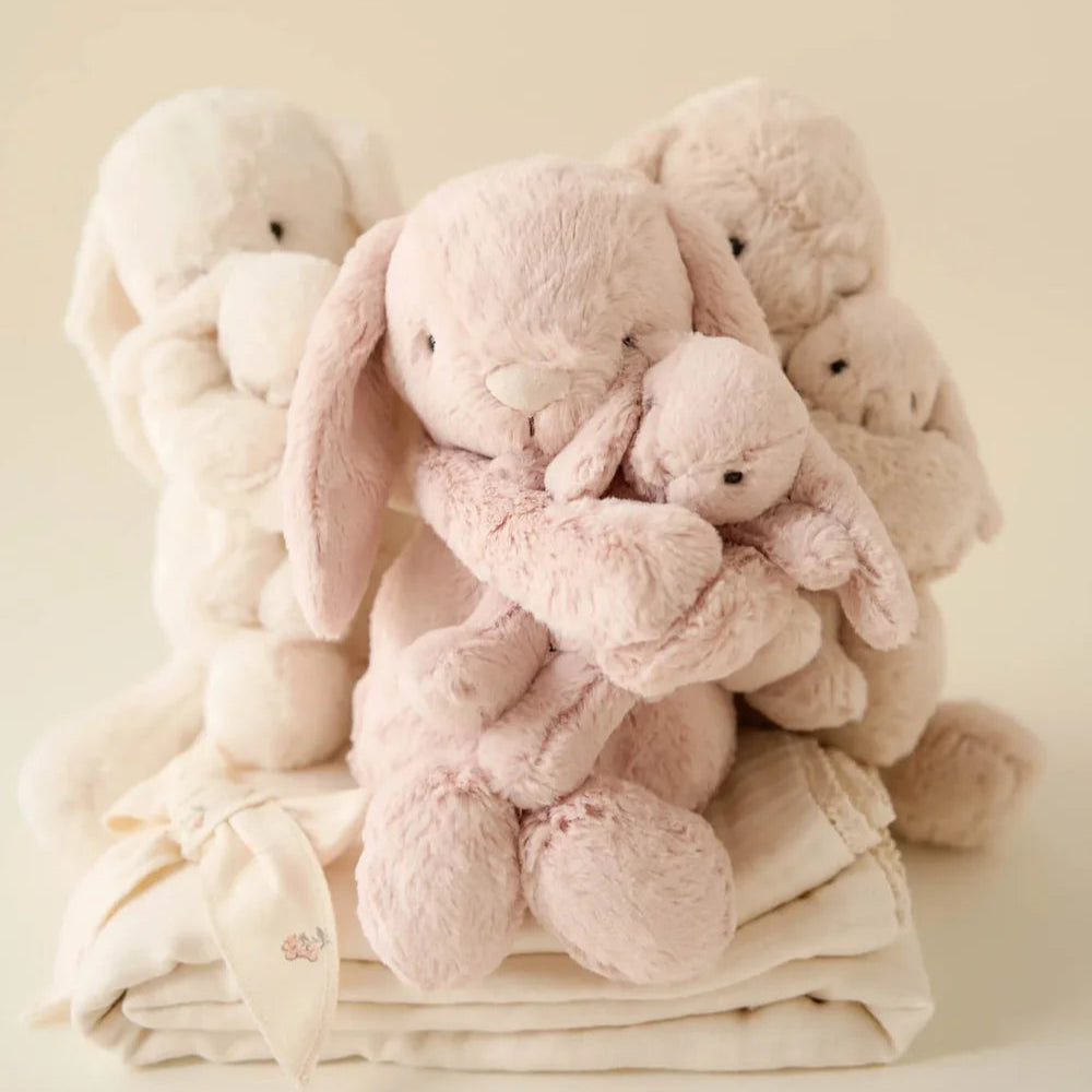 Snuggle Bunnies -  Frankie Blush 30cm